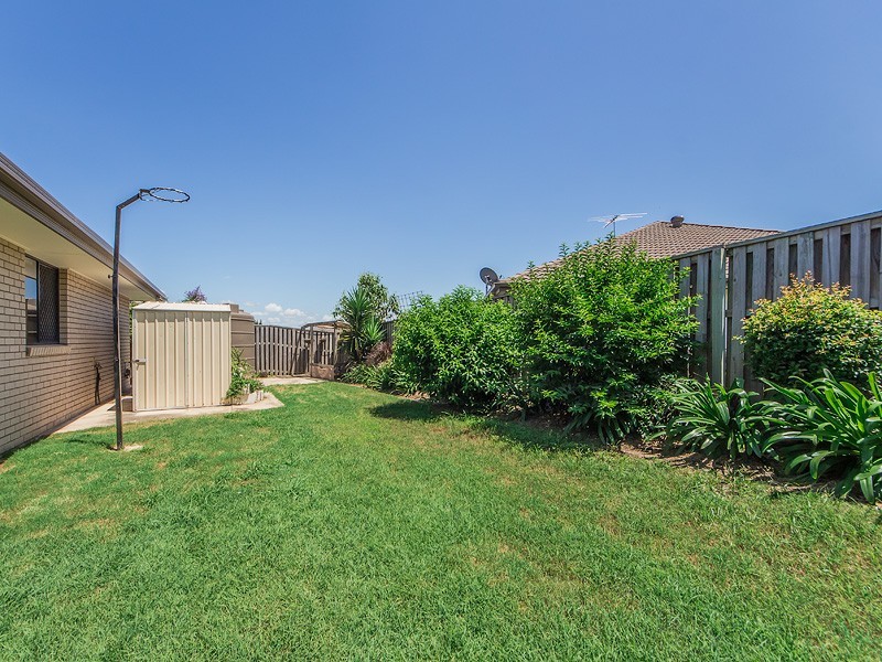 6 Bolingbroke Street East, Fernvale QLD 4306