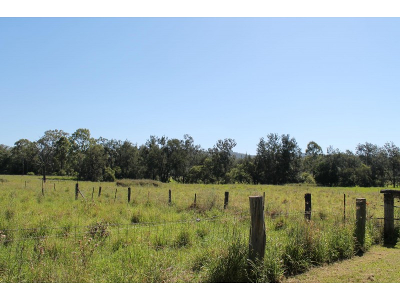 272 Bakers Rd, Grandchester QLD 4340