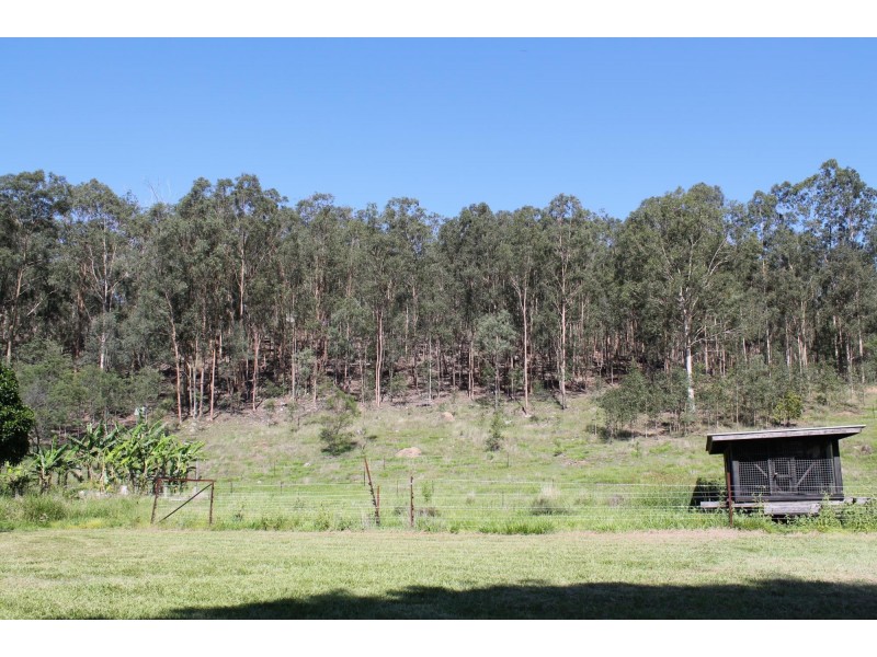 272 Bakers Rd, Grandchester QLD 4340