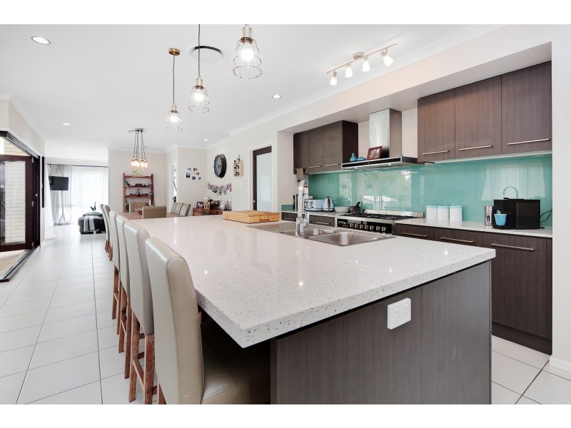 22 Robyn Terrace, Fernvale QLD 4306