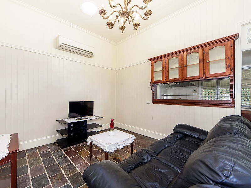 17 Syntax St, Sadliers Crossing QLD 4305