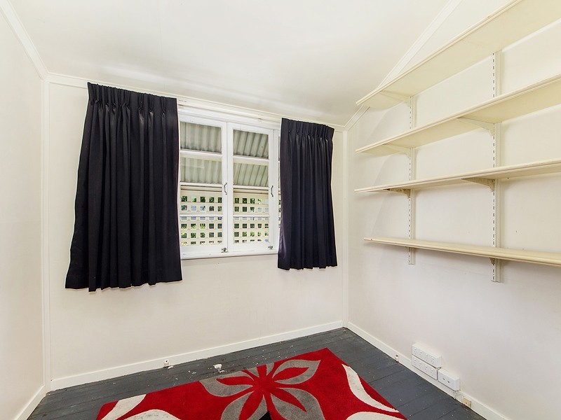 17 Syntax St, Sadliers Crossing QLD 4305