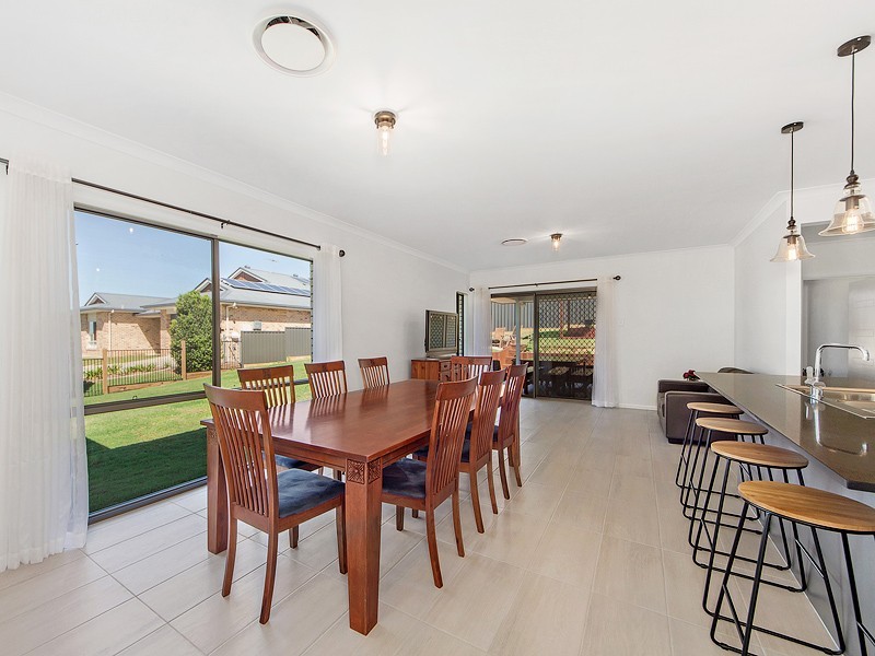 34 Upper John St, Rosewood QLD 4340