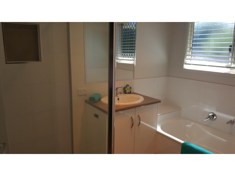 36A Frederick St, Newtown QLD 4305