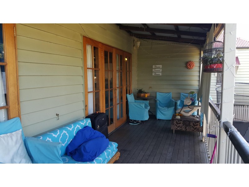 4 Mount Crosby Road, Tivoli QLD 4305