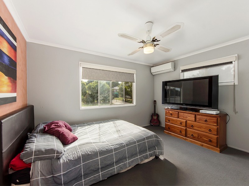 2 Just Street, Rosewood QLD 4340