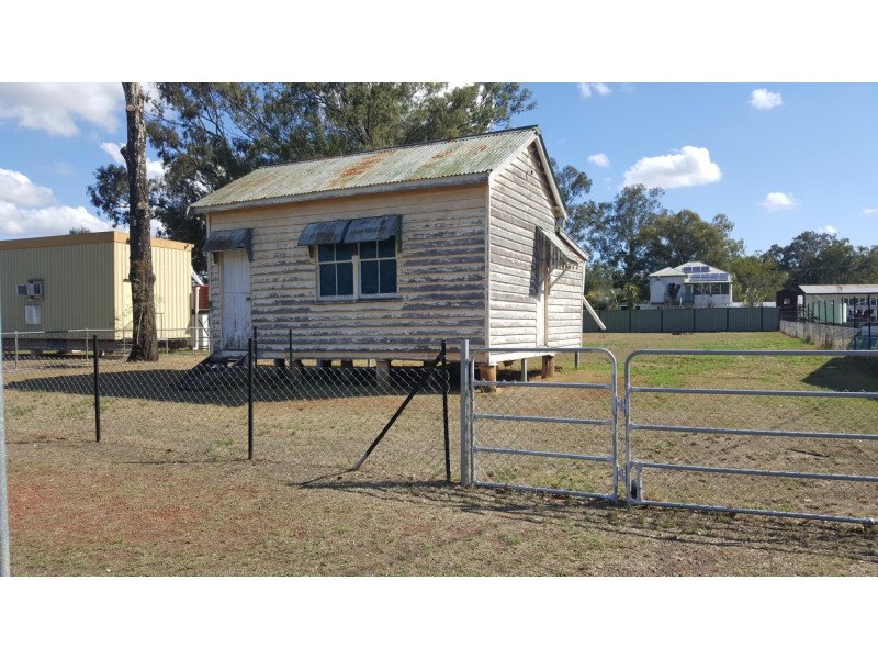 7 Railway St, Coominya QLD 4311