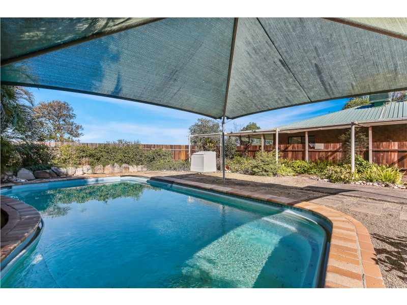 19 Niethes Rd, Lockrose QLD 4342