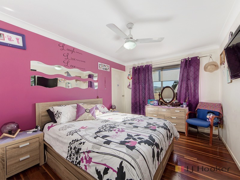 4-6 Newcastle St, Calvert QLD 4340