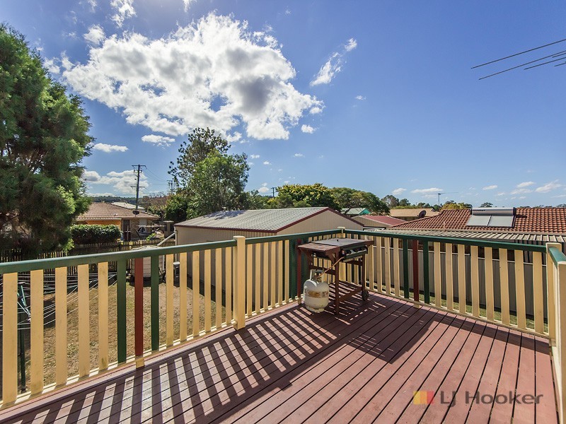 64 Dellvene Cres, Rosewood QLD 4340
