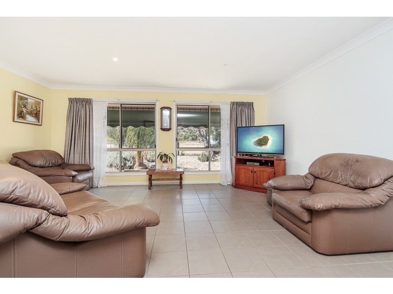 222 Rose Avenue, Minden QLD 4311
