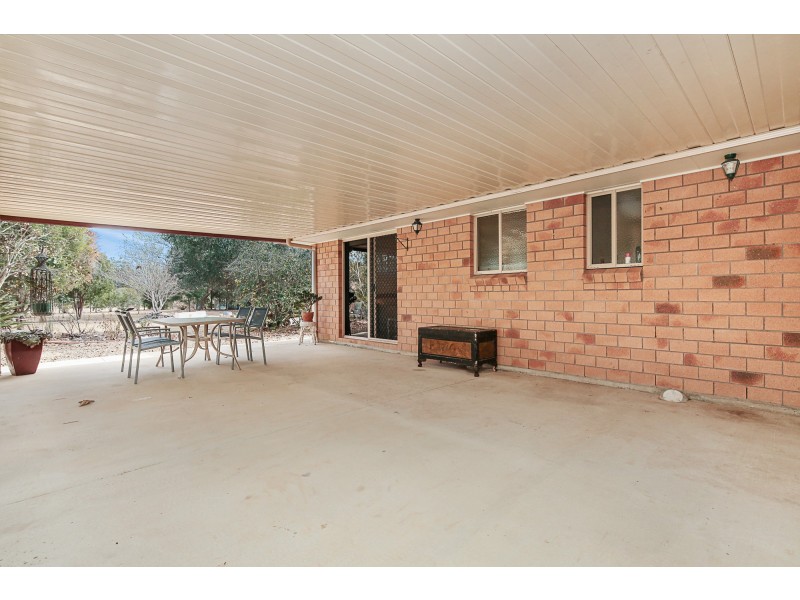 222 Rose Avenue, Minden QLD 4311