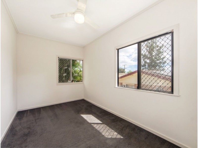 20 Taylor Street, Bundamba QLD 4304