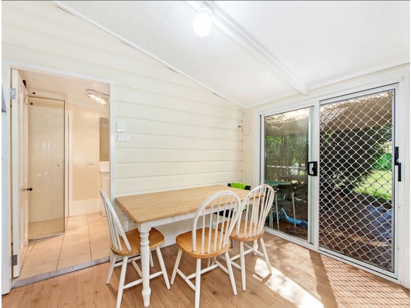 24 Pine Street, North Ipswich QLD 4305