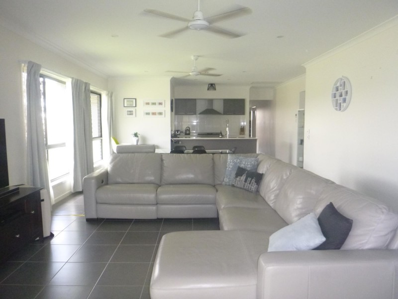 40 WATERFERN WAY, Ripley QLD 4306