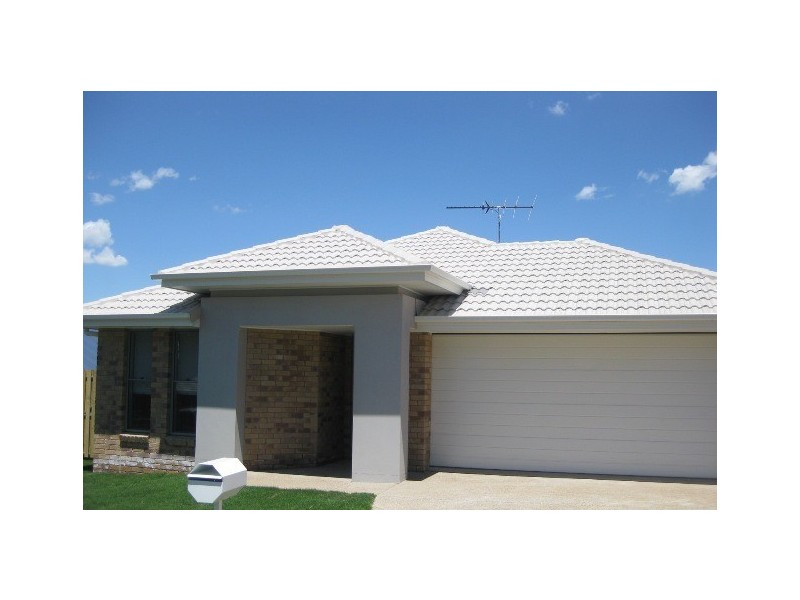 9 Goldenwood Crescent, Fernvale QLD 4306