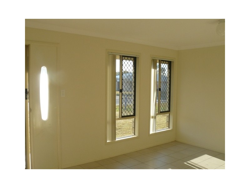 24 Burswood Street, Wulkuraka QLD 4305