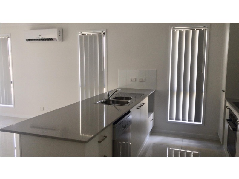 1/17 Juniper Court, Brassall QLD 4305