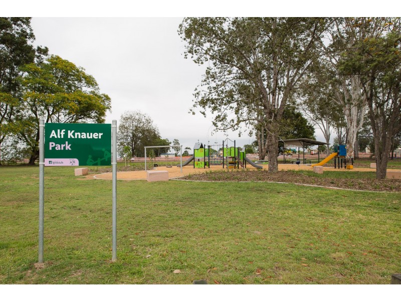 1053 Samford Road, Leichhardt QLD 4305