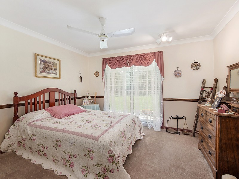 53 Durlik Road, Pine Mountain QLD 4306