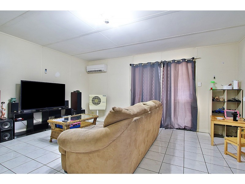 31 John St, Marburg QLD 4346