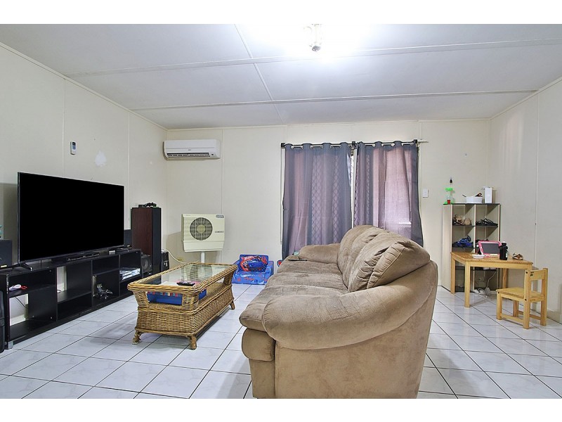 31 John St, Marburg QLD 4346