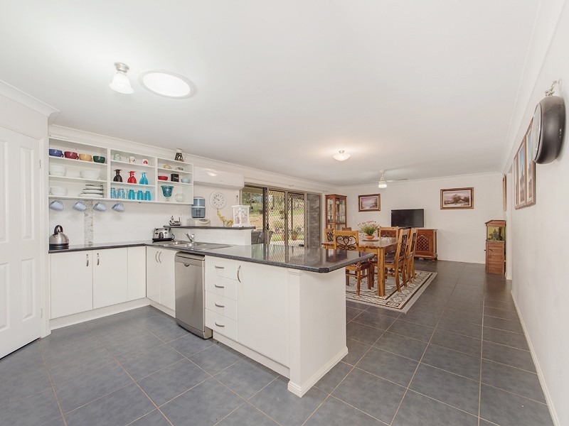 2743 Forest hill fernvale Road, Lowood QLD 4311