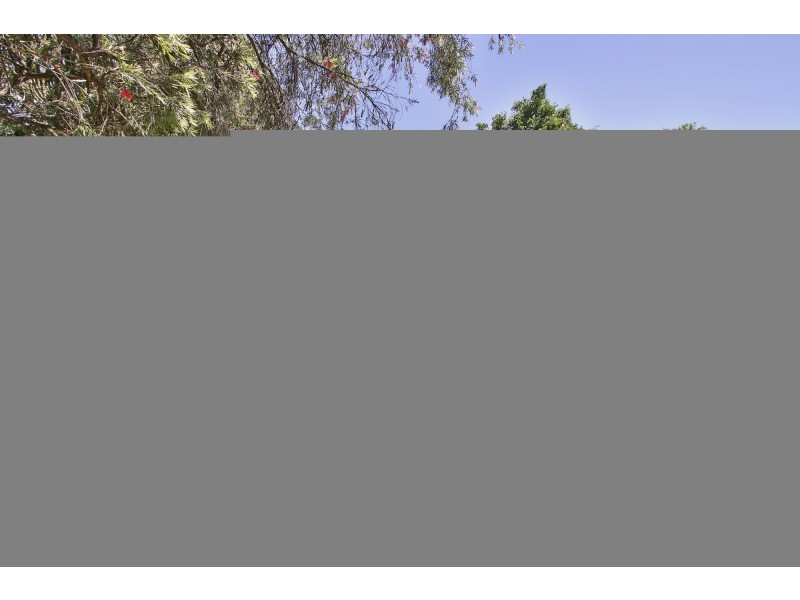 8 Barker Street, Ipswich QLD 4305