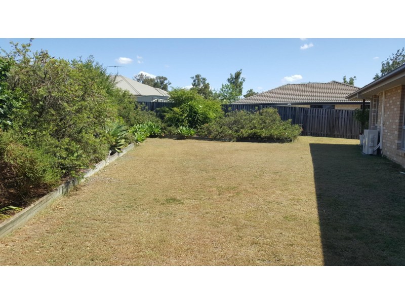 6 Crystalwood Court, Fernvale QLD 4306