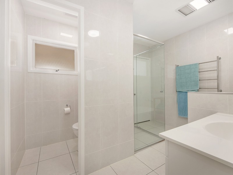 30 Vanwall Rd, Moggill QLD 4070