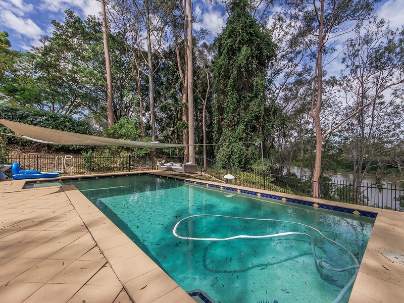 30 Vanwall Rd, Moggill QLD 4070
