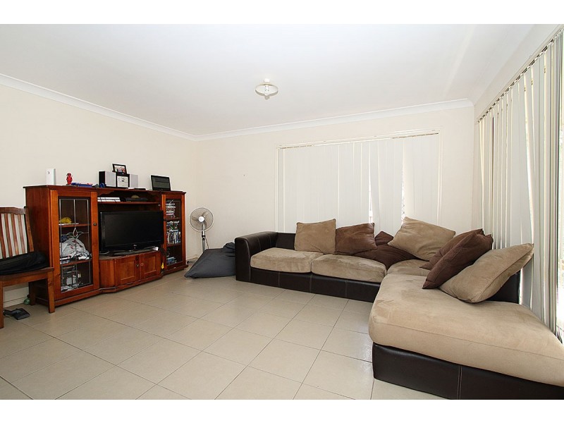 12 Cove Place, Springfield Lakes QLD 4300