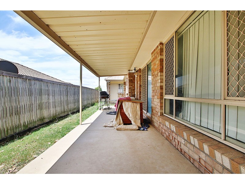 12 Cove Place, Springfield Lakes QLD 4300