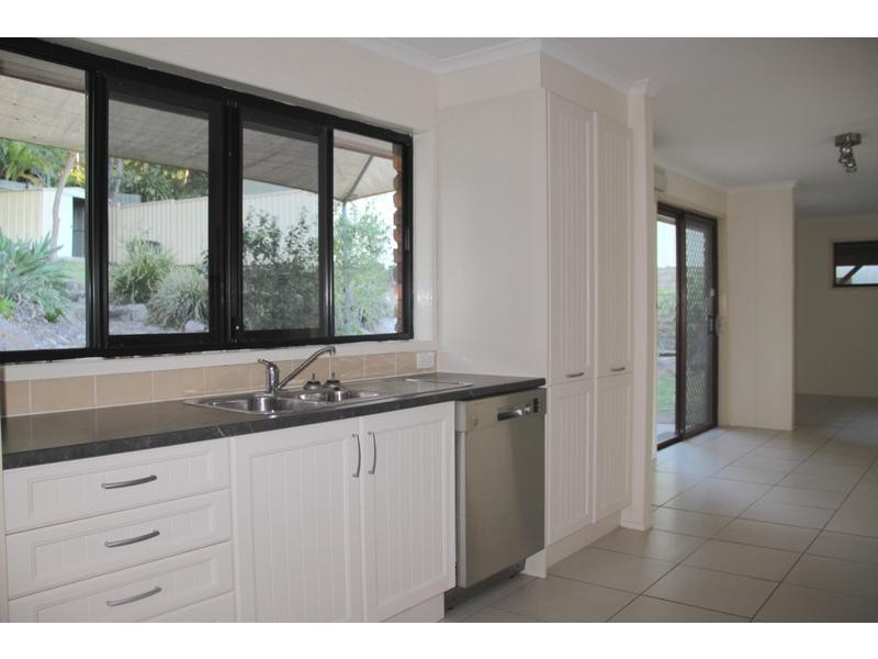 24 Sweetgum Street, Bellbowrie QLD 4070