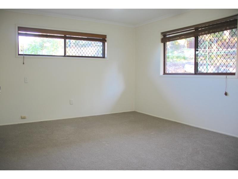 24 Sweetgum Street, Bellbowrie QLD 4070