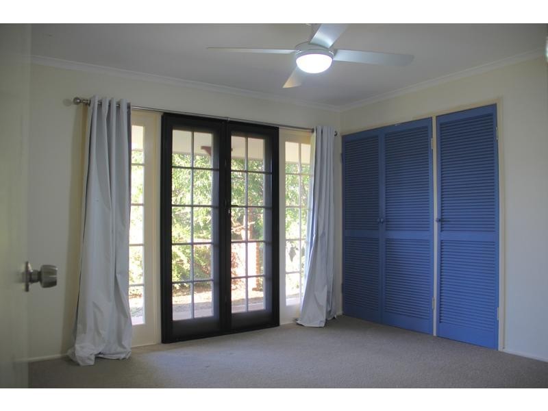 24 Sweetgum Street, Bellbowrie QLD 4070