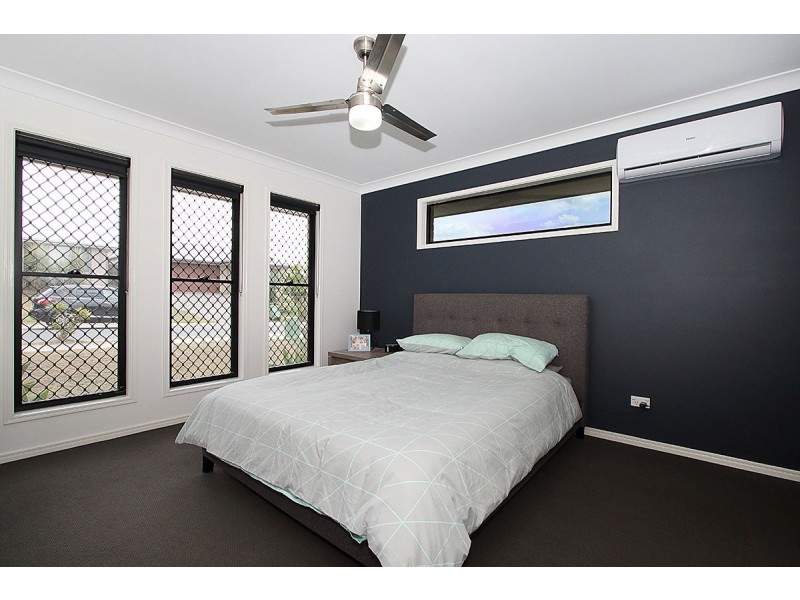 14 Spey Close, Deebing Heights QLD 4306