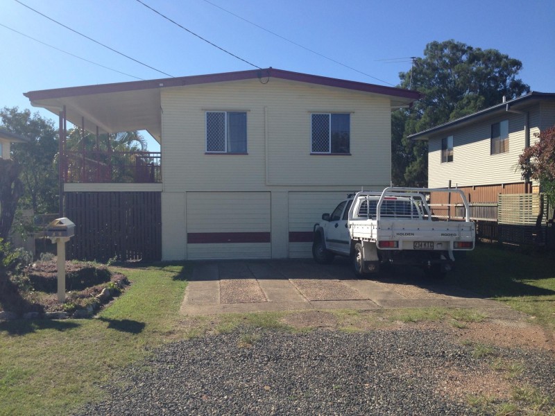 32 Selwyn St, North Booval QLD 4304