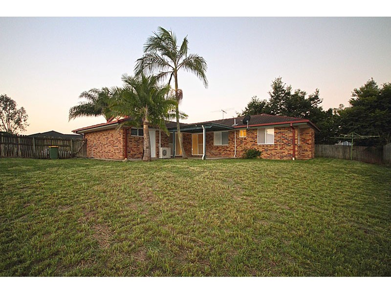 58 Helen St, North Booval QLD 4304