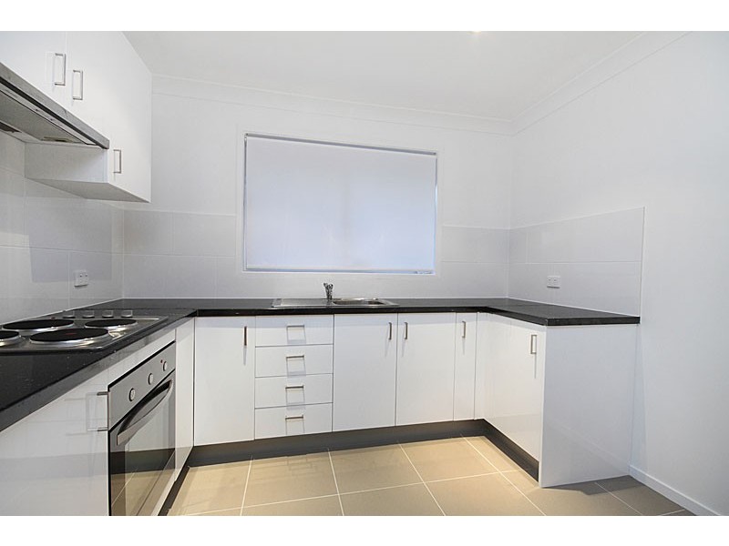 58 Helen St, North Booval QLD 4304