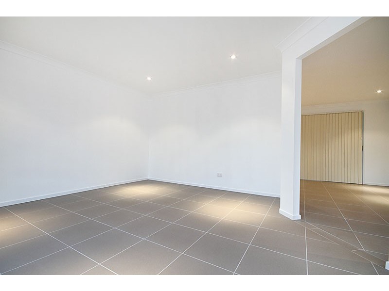 58 Helen St, North Booval QLD 4304