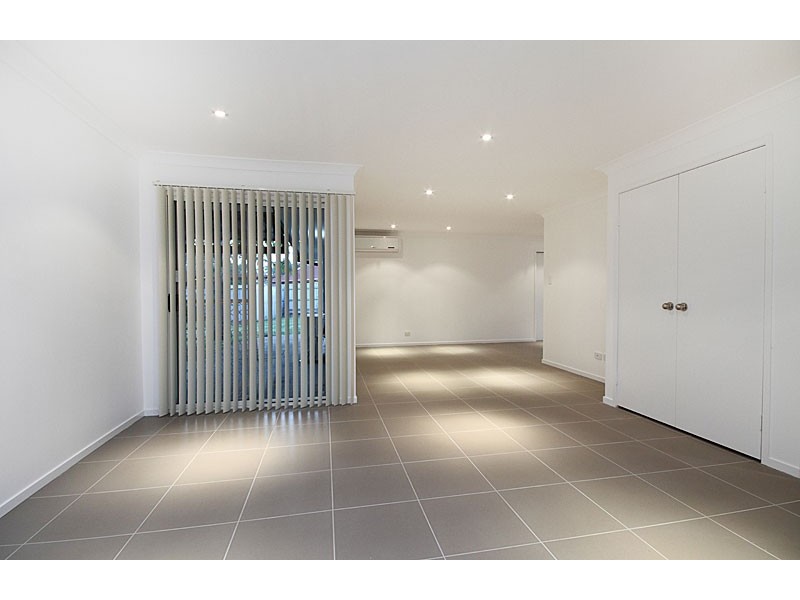 58 Helen St, North Booval QLD 4304