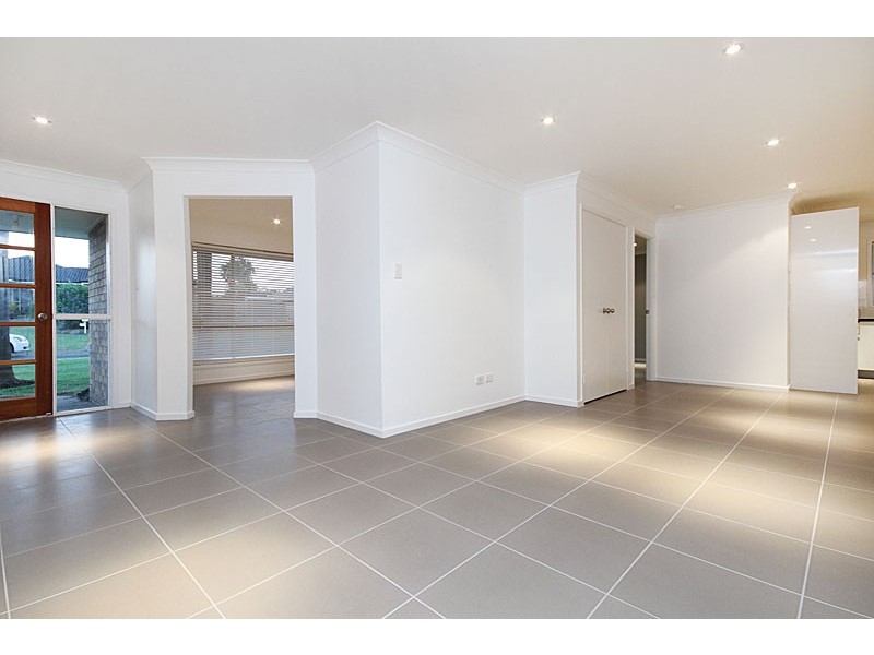 58 Helen St, North Booval QLD 4304