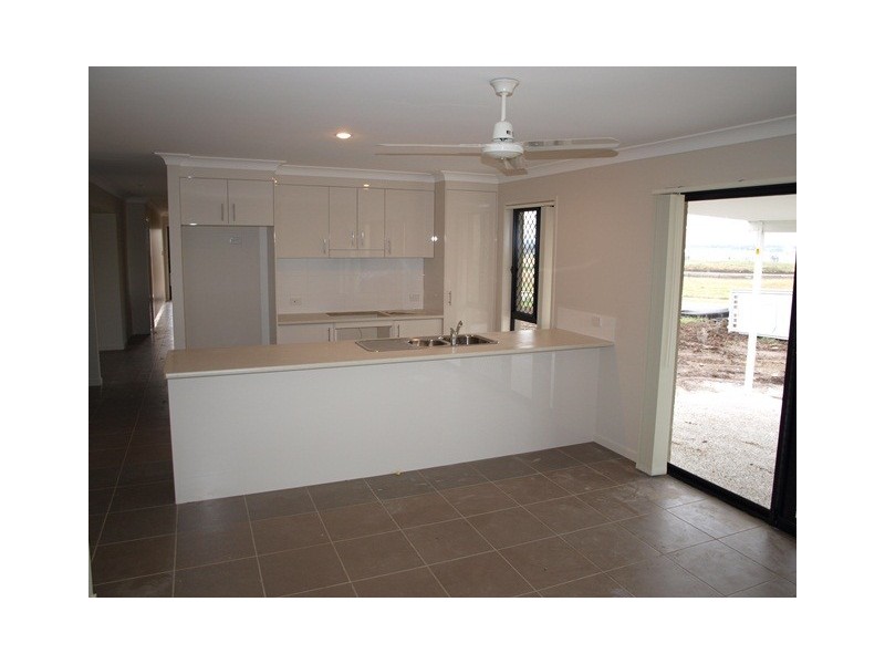 4 Rule Drive, Bundamba QLD 4304