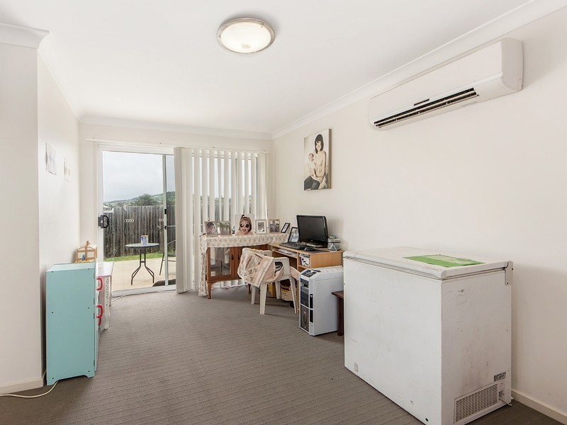 35 Peregrine Drive, Lowood QLD 4311