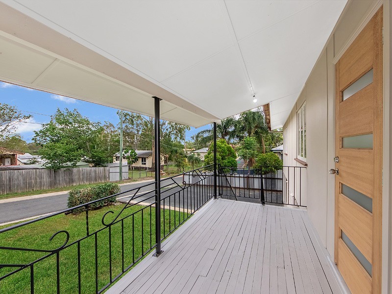 24 Greenway Street, Churchill QLD 4305