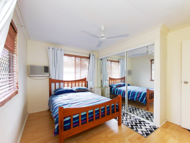 11 GUILFOYLE STREET, Churchill QLD 4305