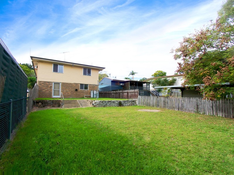 11 GUILFOYLE STREET, Churchill QLD 4305