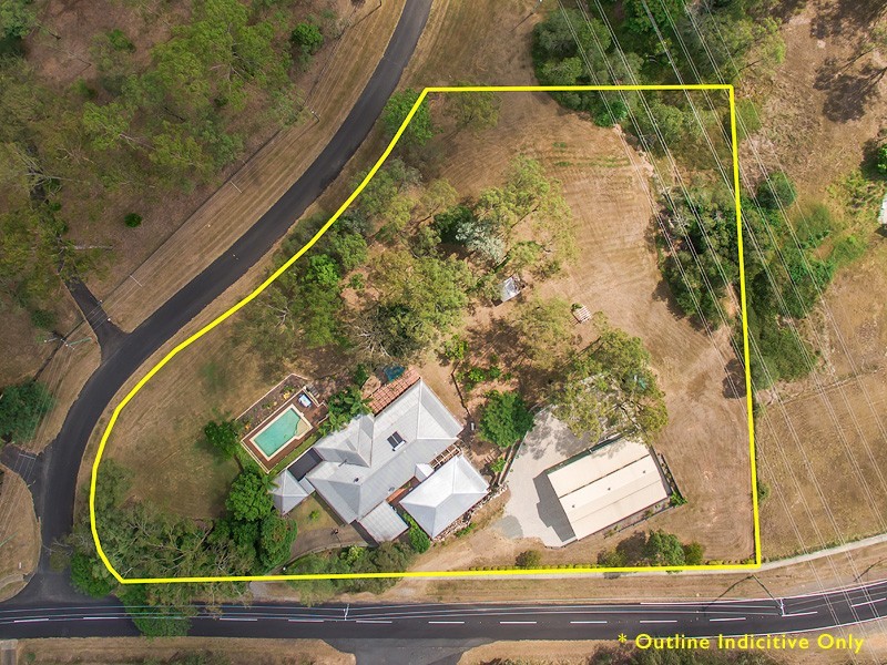 1 Tallarook Crt, Karana Downs QLD 4306