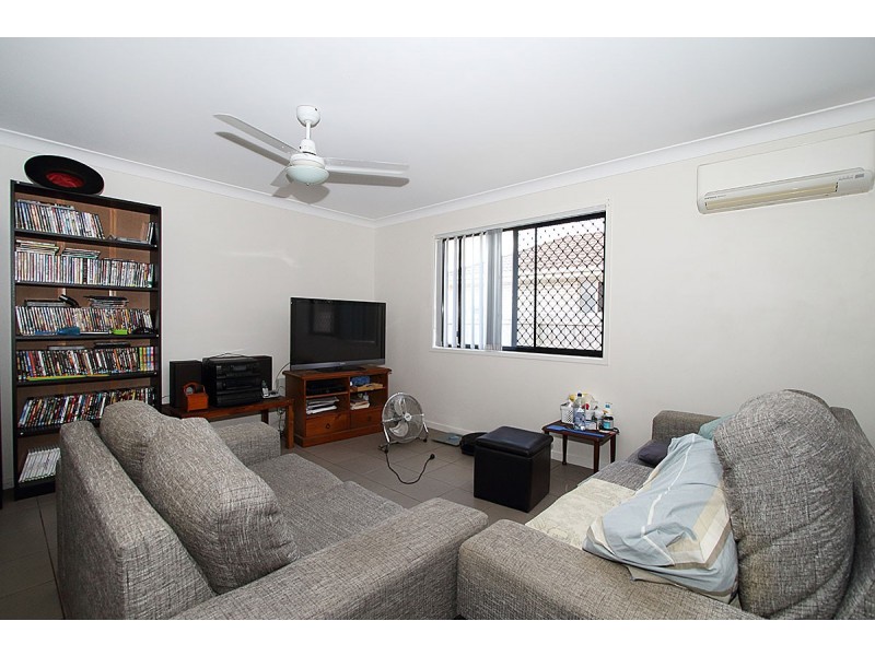 13 Nixon Drive, North Booval QLD 4304